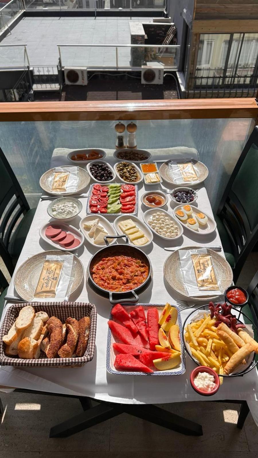 By Kinyas Hotel Stambuł Zewnętrze zdjęcie